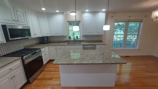 Foto del edificio - 339 Poplar St