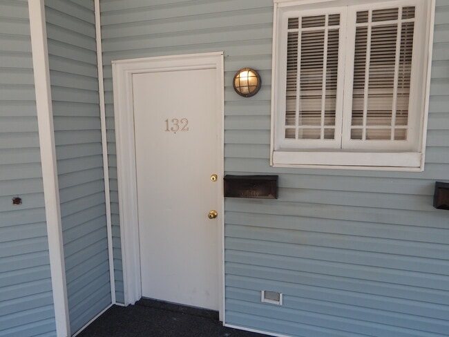 Front Door - 132 Fayette St