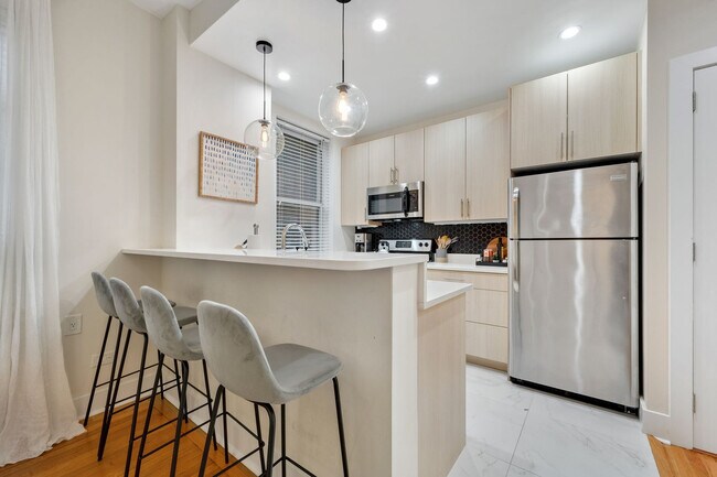 Foto del edificio - 151 E 80th St