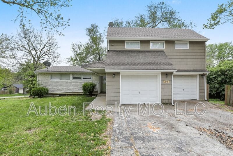 Foto principal - 7510 Manchester Ave