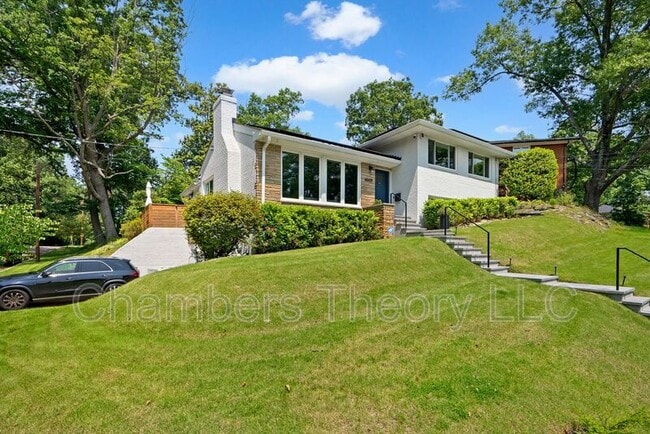 Building Photo - 4600 Blagden Terrace NW