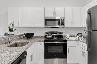 Interior Photo - Nottinghill Living Davenport