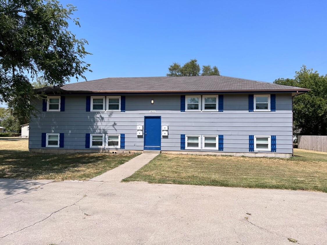 Primary Photo - Great Size, Affordable Apartment!