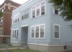 Building Photo - 2833 Park Ave