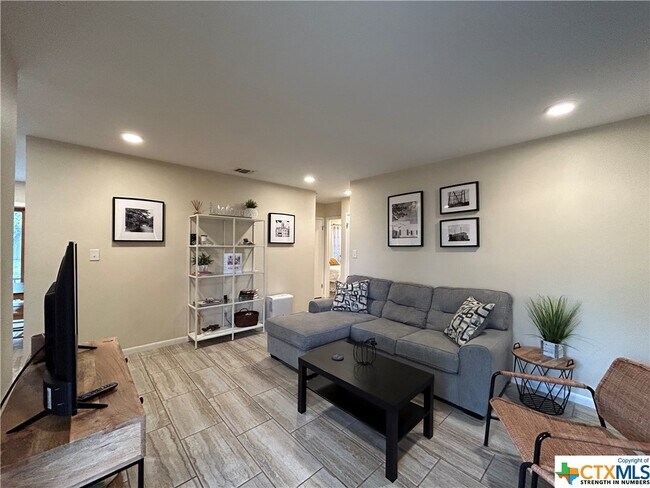 Foto del edificio - 123 W Merriweather St