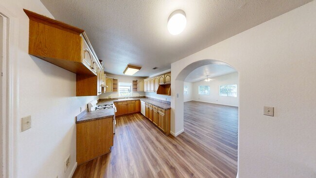 Foto del edificio - Spacious 2 bedroom 2 bath
