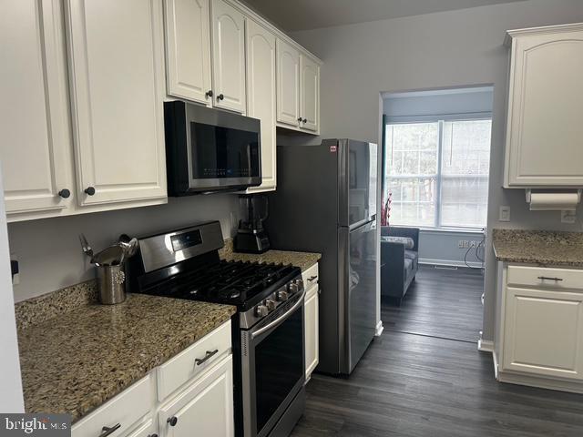 Foto principal - 9521 Woodyard Cir