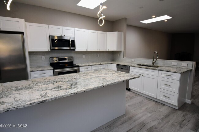 Foto del edificio - 4581 Cam Campero