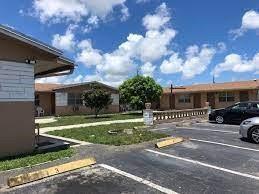 Foto principal - 7311 Venetian St