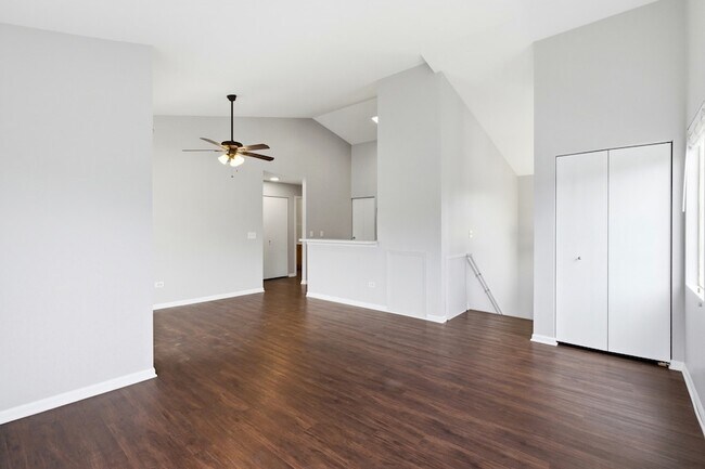 Foto del edificio - 2023 Silverstone Dr