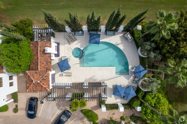 Piscina - Veritas at McCormick Ranch