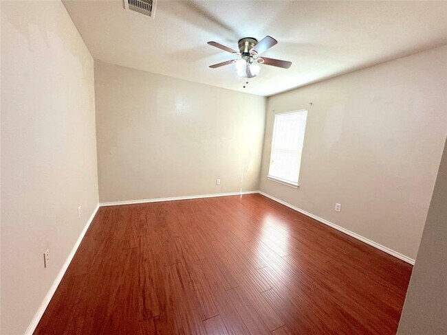 Building Photo - 6507 Sunlit Orchard Dr