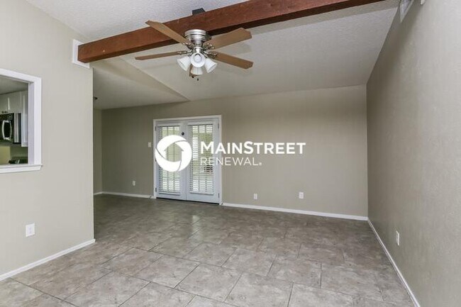 Building Photo - 3 Bedroom Pet-Friendly Home in DeSoto, TX with Main Street Renewal