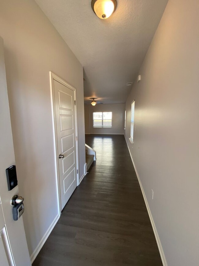 Building Photo - *Pre-Leasing* Three Bedroom | Two and a Ha...