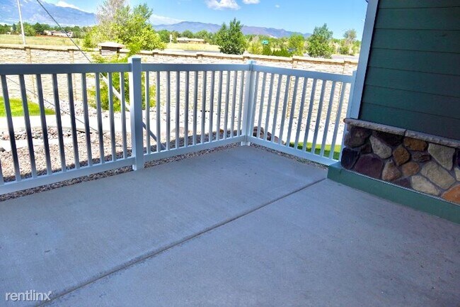 Building Photo - 3006 Wild Peregrine View