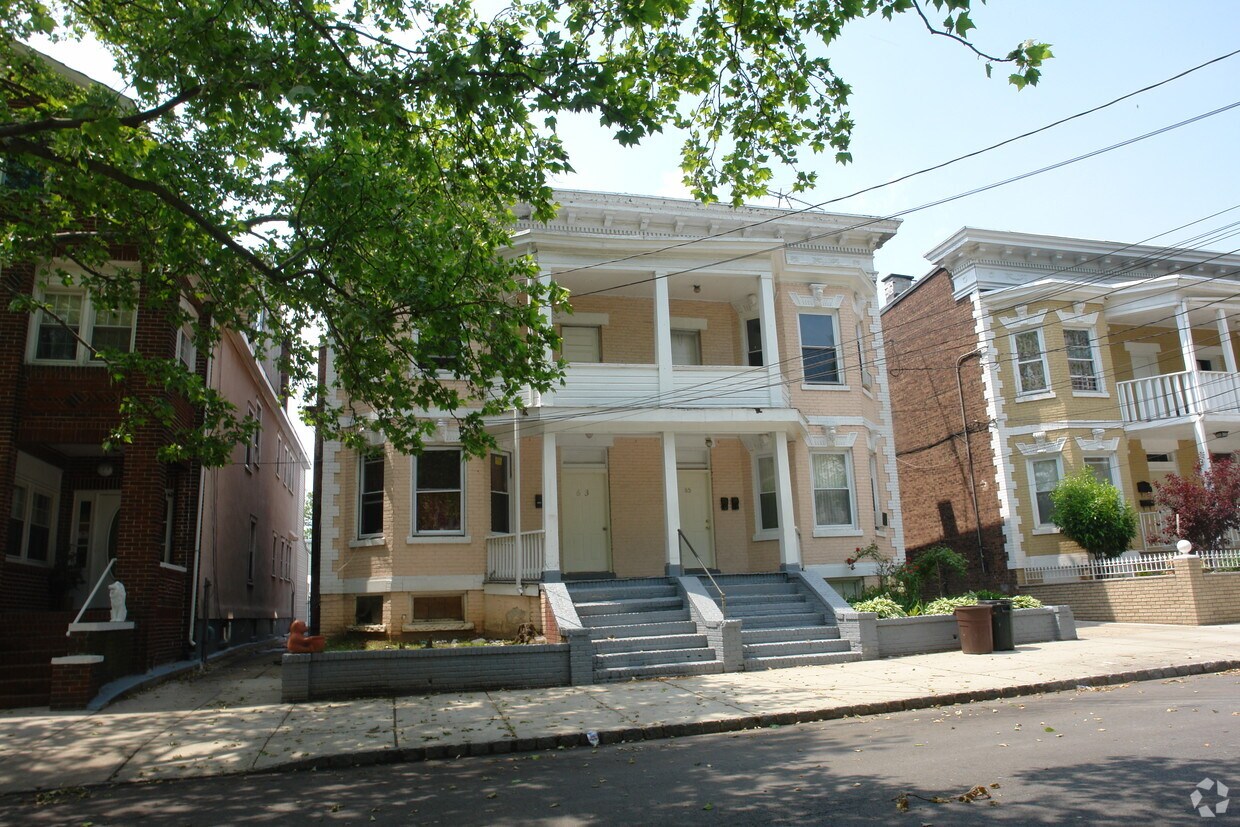 Primary Photo - 63-65 Brighton Ave