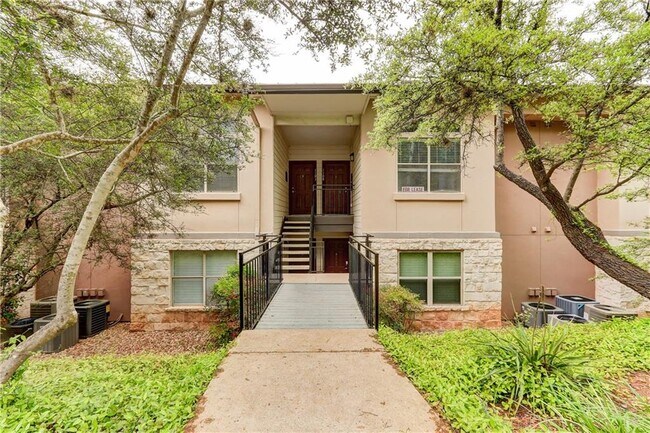 Foto del edificio - 6000-11 Shepherd Mountain Cove