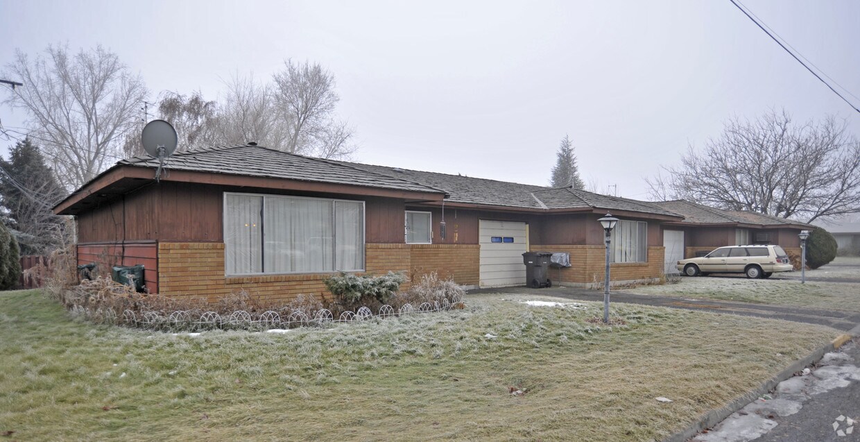 Foto principal - 4002-4008 W Arlington St