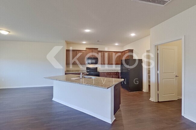 Foto del edificio - 10994 Lakeview Cir