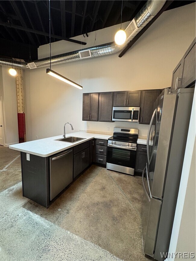 Building Photo - 1786 Main Rd