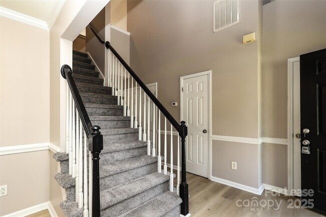 Foto del edificio - 4112 Chatterleigh Dr