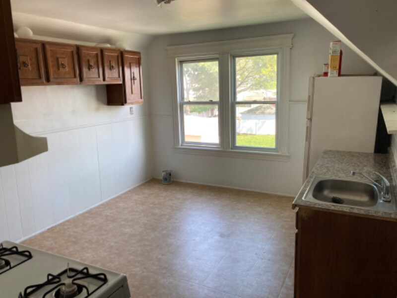 Primary Photo - 157 3rd St