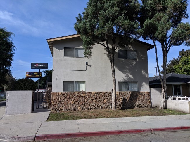 Building Photo - 6721 Curtis Ave