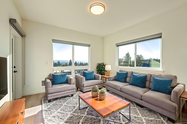 Interior Photo - Colby Heights