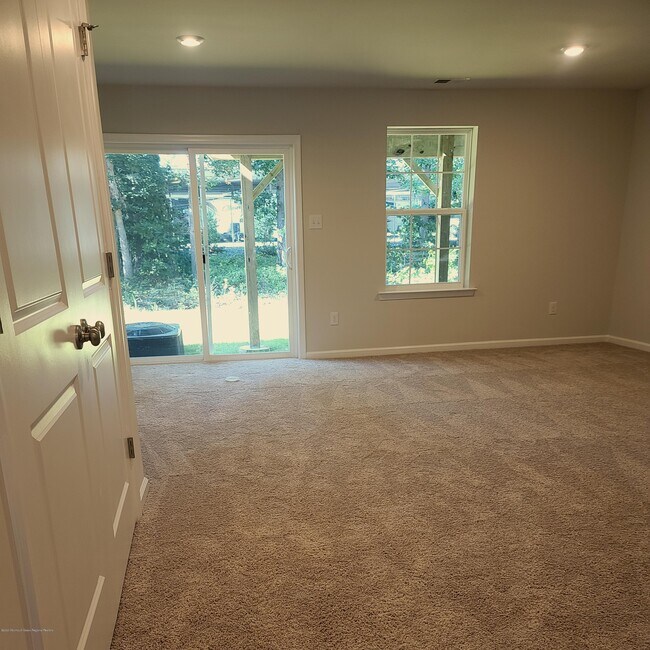 Building Photo - 1103 Rio Grande Dr