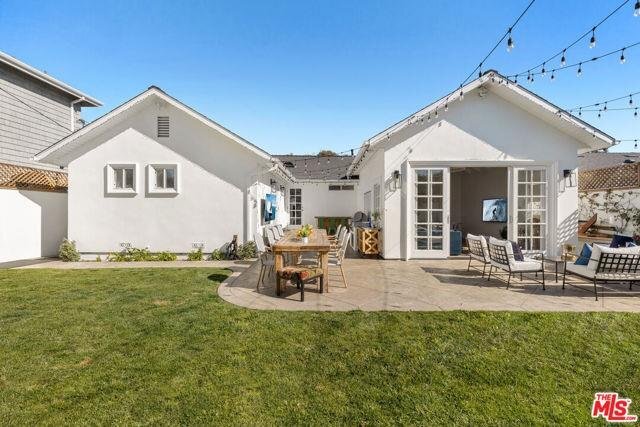 Primary Photo - 1505 Wendy Way, Manhattan Beach, CA 90266 ...