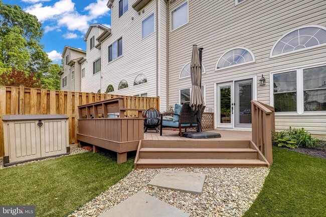 Building Photo - 5316 Waldo Dr