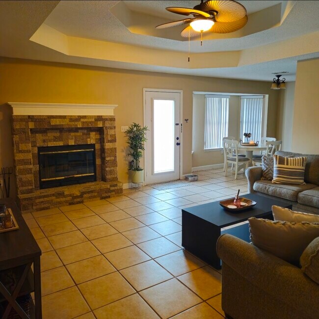 Foto del edificio - 2253 Kerra Ln