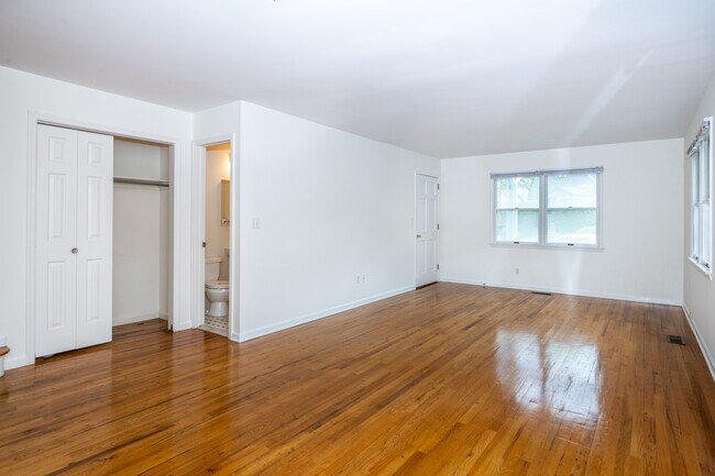 Building Photo - 170 Harrison Ave