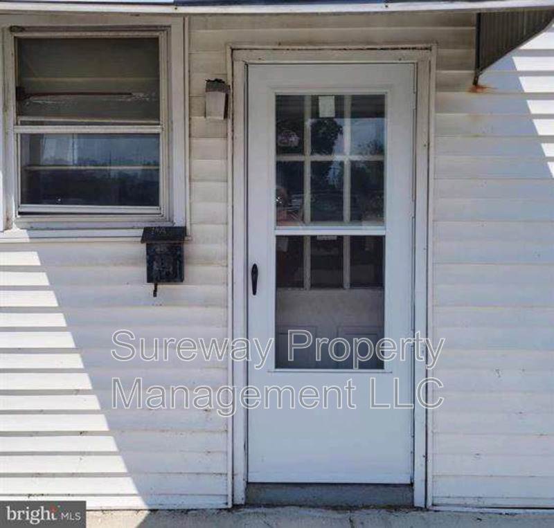 Primary Photo - 1.5A Chestnut St