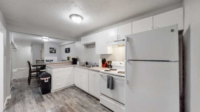 Photo - 15045 E Louisiana Dr Townhome