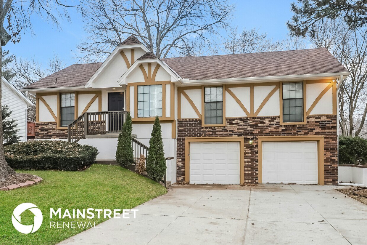 Foto principal - 3710 NE Chapel Dr