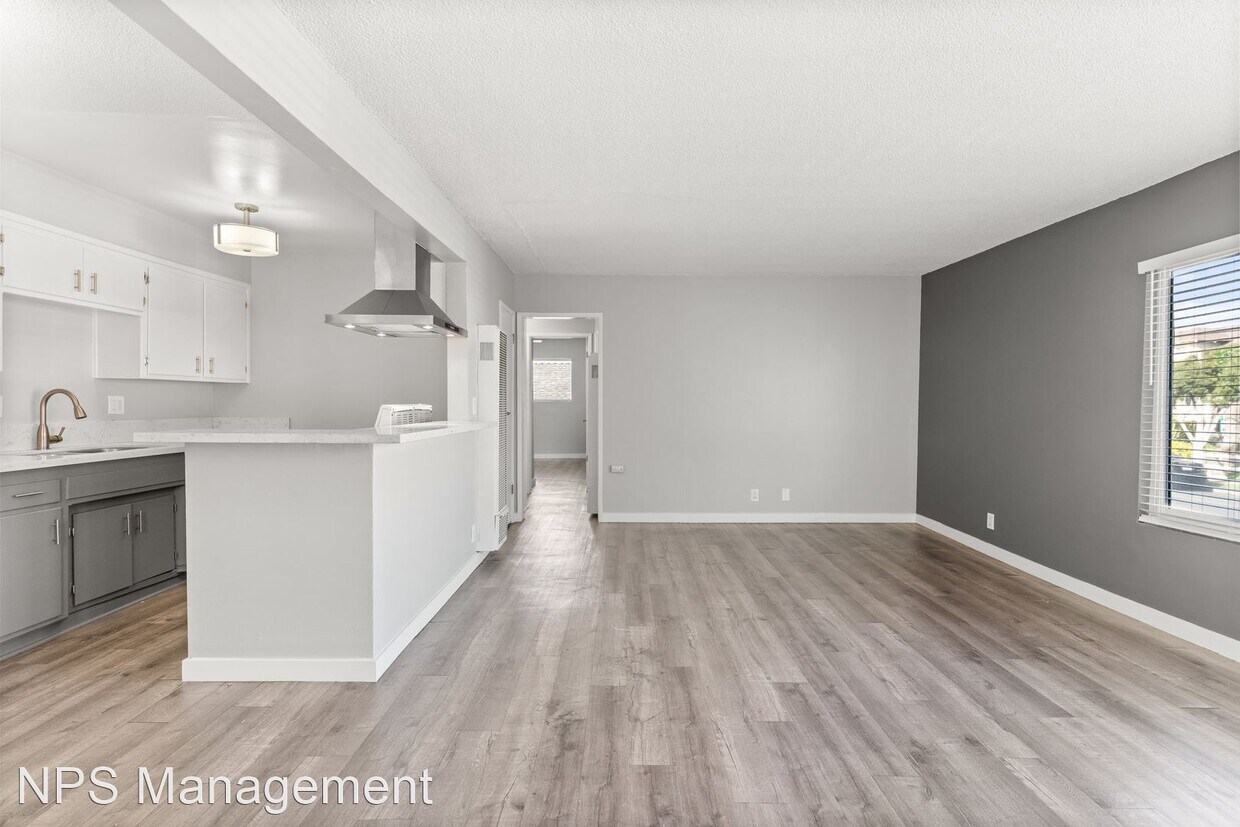 Primary Photo - 2 br, 2 bath Apartment - 1121 Daisy Avenue...
