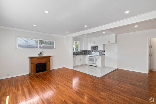 1HAB, 1BA - 800ft² - ERWIN