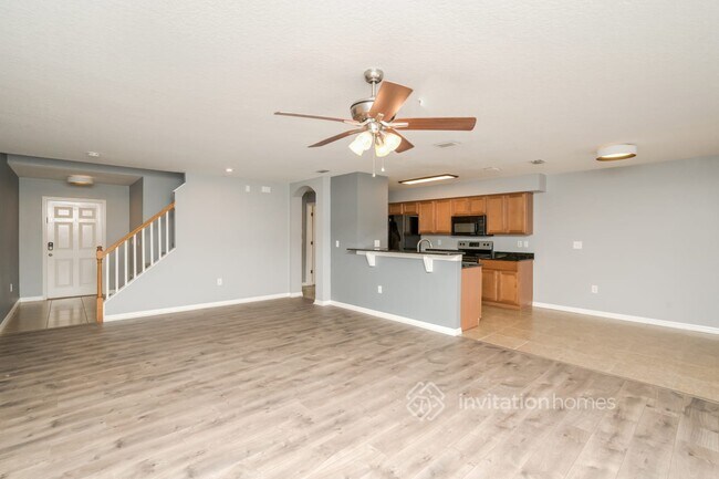 Foto del edificio - 17437 Garden Heath Ct