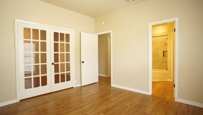 Foto del edificio - 3/2 Condo in Quiet North Campus