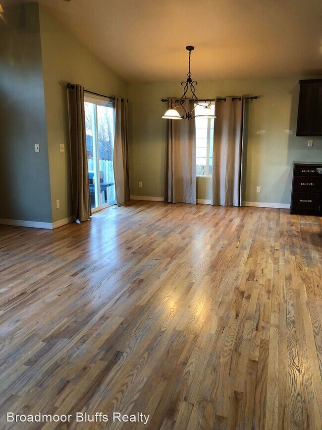 Foto del edificio - 4 br, 3 bath House - 7206 Grand Prairie Dr.