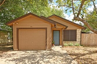 Building Photo - 9711 Curlew Dr