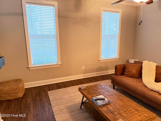 Foto del edificio - 253 Legacy Lakes Way