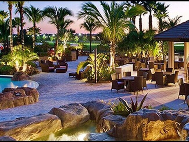 Building Photo - Paseo Condo 3 BDRM 2 BATH Available June-Aug