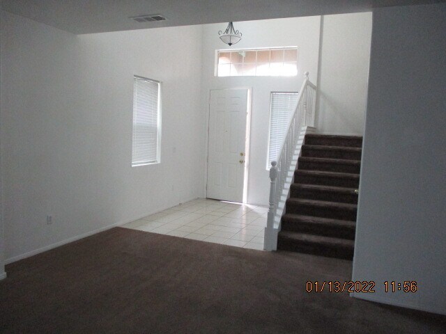 Foto del edificio - 7459 Poppy Hills Ct