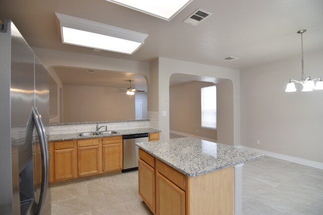 Foto del edificio - 8415 Sunset Canyon Dr