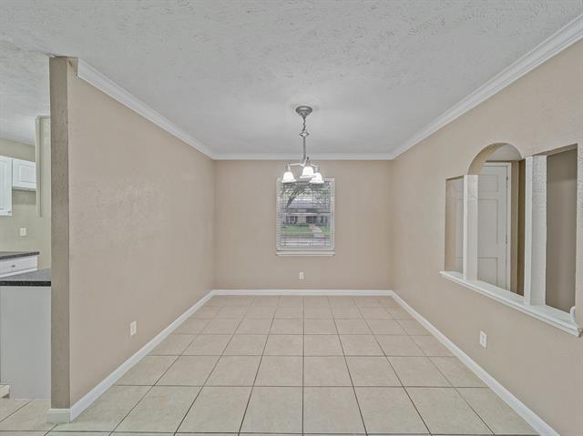 Building Photo - 2826 Fern Glen Dr