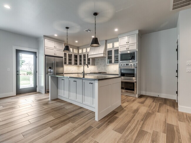 Foto del edificio - 315 SW 13th St