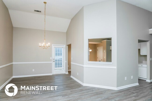 Foto del edificio - 11957 Spring Lake Way