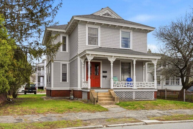Building Photo - 747 Union St